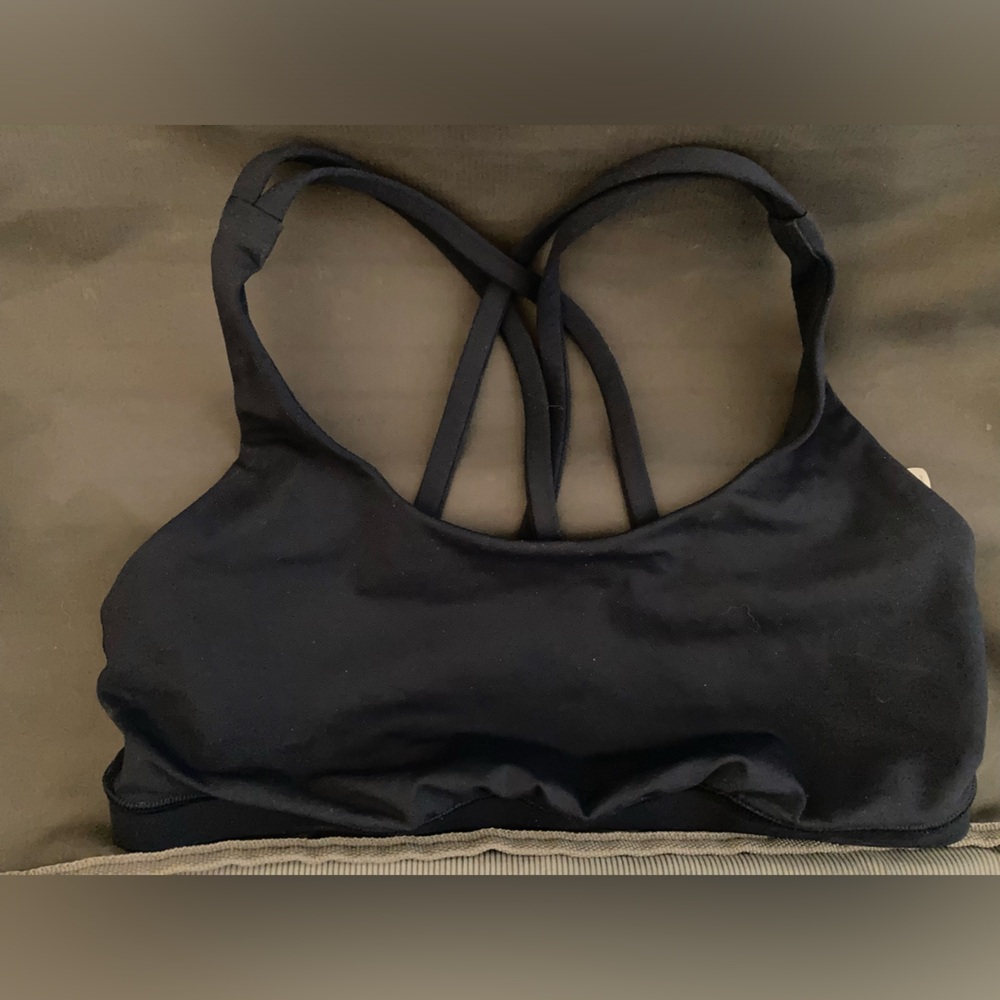 lululemon sports bra size small/medium! dark blue